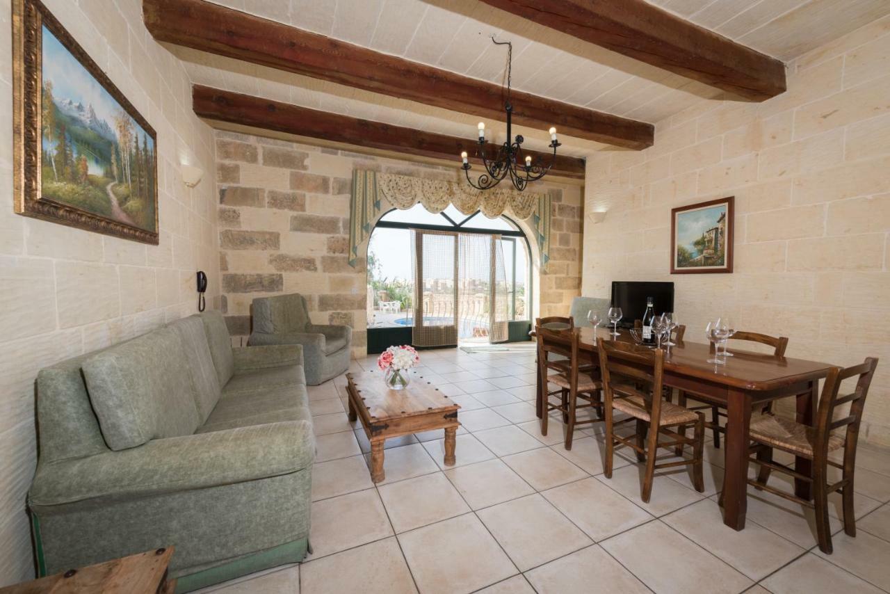 Valley View - Holiday Farmhouse With Private Pool In-In-Nadur Extérieur photo